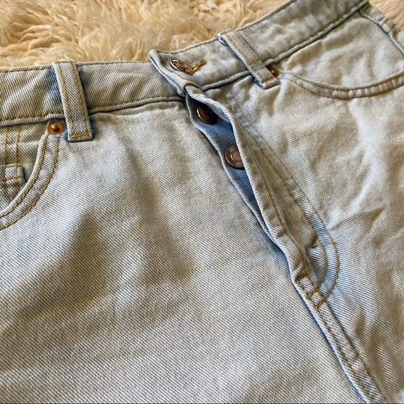 Wild Fable High Rise Short - Picture 4 of 4